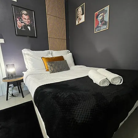 Appartement L'icône Du Cinéma - Cosy - Gare - Centre-ville - Wifi *